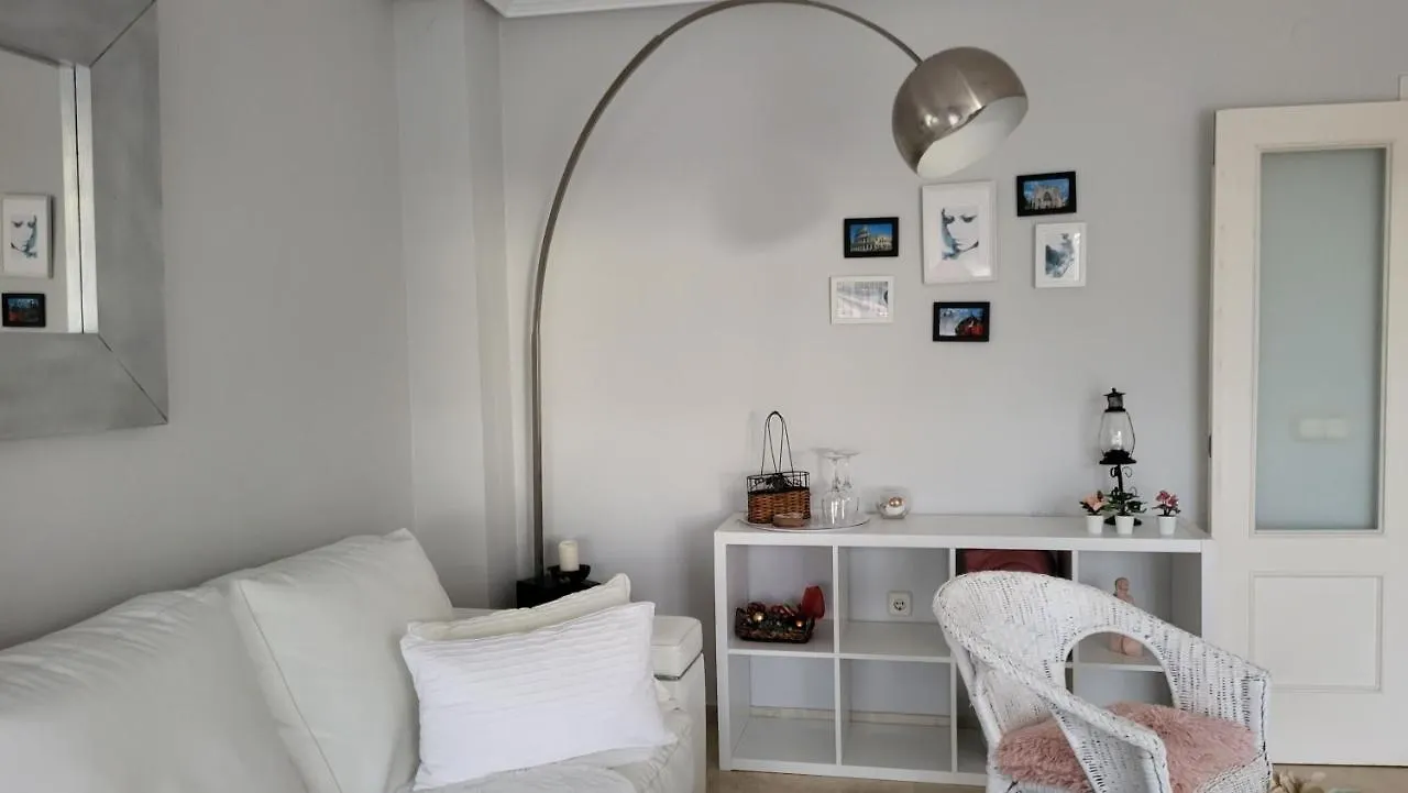 Judith Apartment-Lovely Duplex In בנאלמדנה 0*,  ספרד
